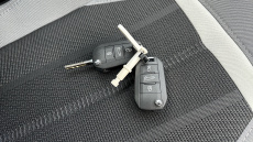 Vauxhall Mokka 100kW Design 50kWh 5dr Auto Electric Hatchback